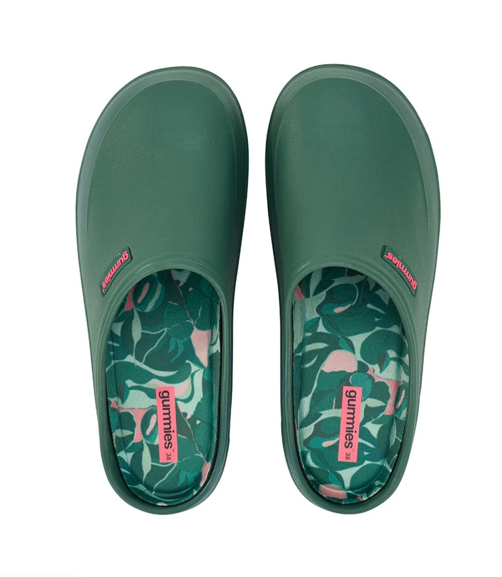 Annabel Trends Gummies Clogs