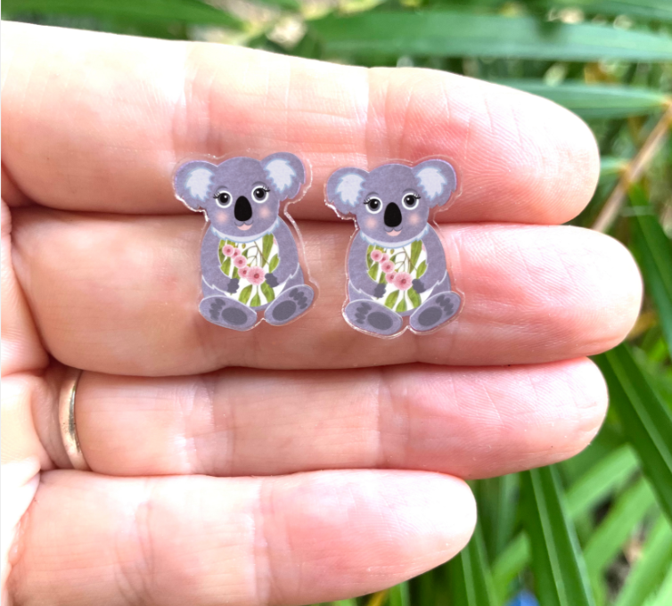 Smyle Stud Earrings